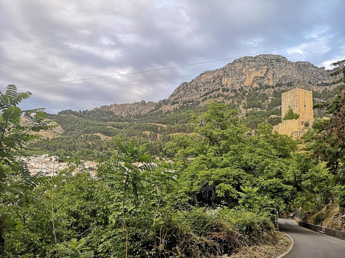 Alojamiento Martinez 1 Cazorla Exterior photo